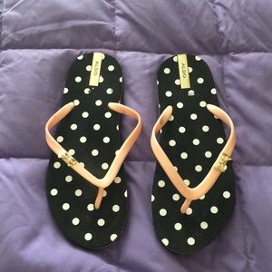 Aldo flip flops
